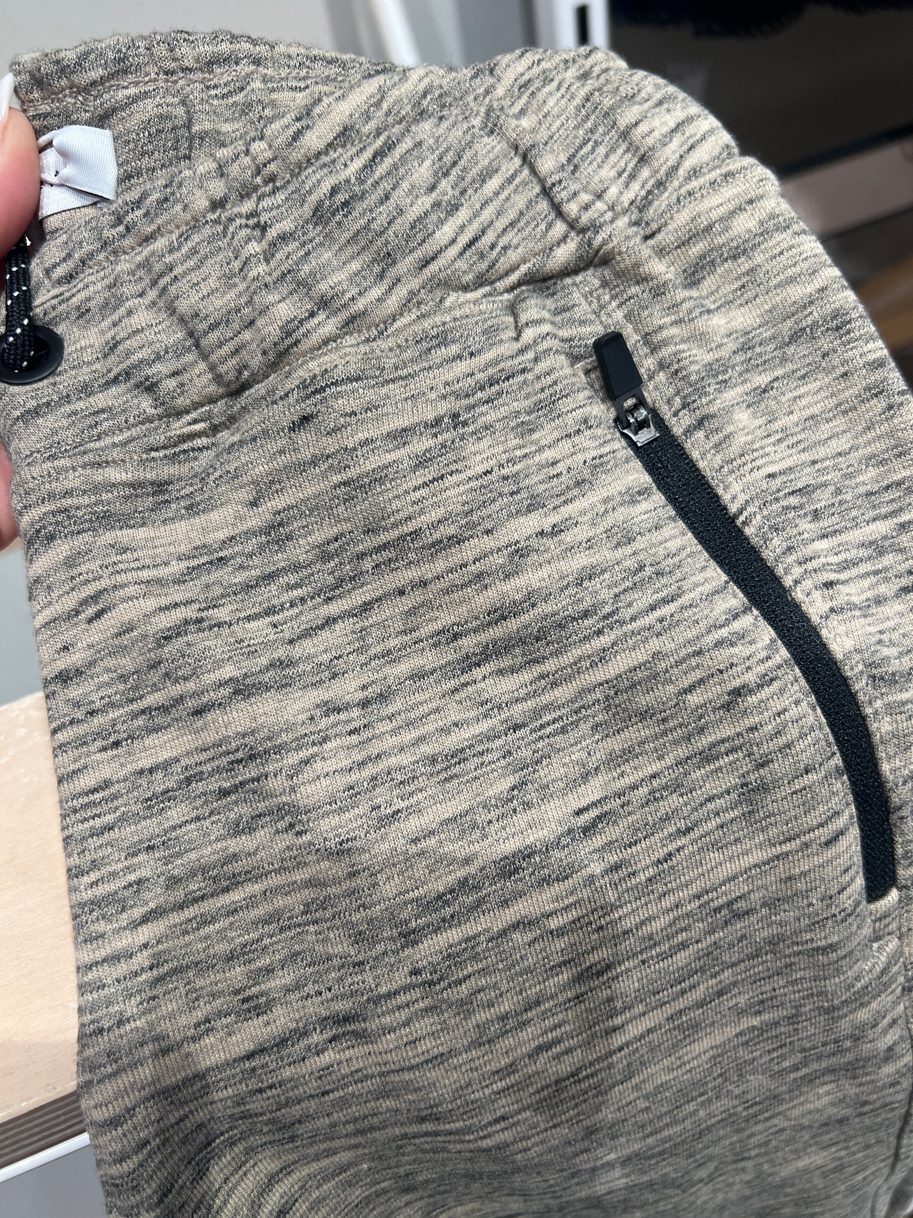 Farven ser sådan her ud